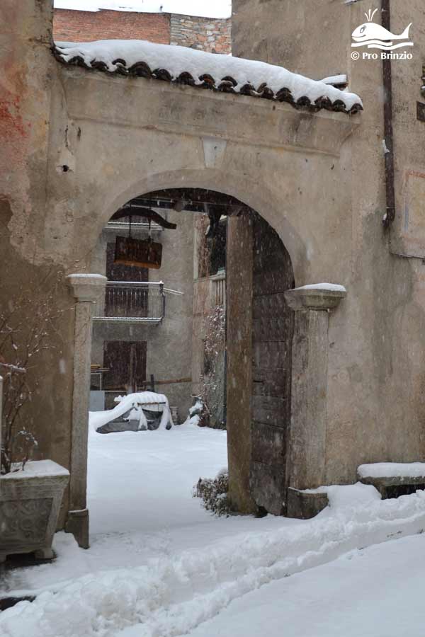 Curt dur ghétt, ingresso da Via Montello Curt dur ghétt, ingresso da Via Montello