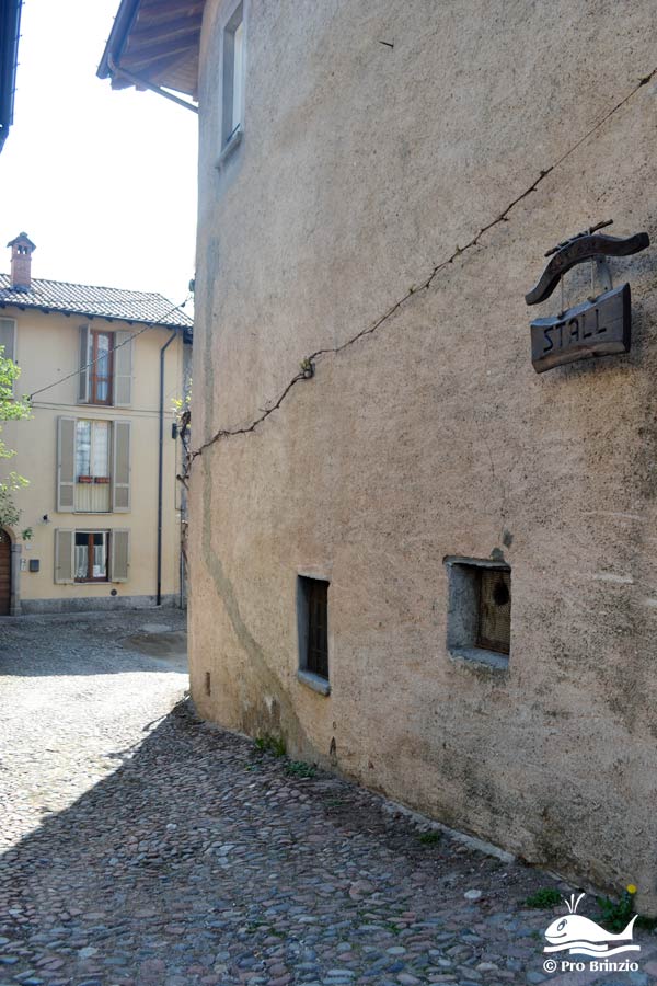 Curt dur stall, entrata Curt dur stall, entrata